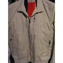 Let bomuldsvindjakke fra Pierre Gardin