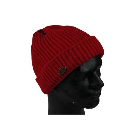 Strikhue i uld fra MJM