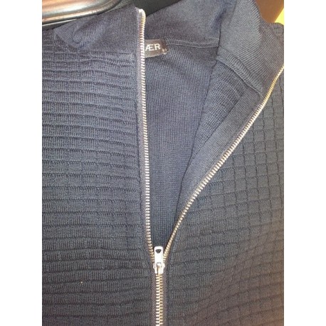 Bomuldscardigan med lynlås fra Elkjær Strik