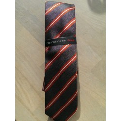 Silkeslips fra Connexion Tie