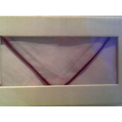 Elegant pyntelommertørklæde i 100% hør