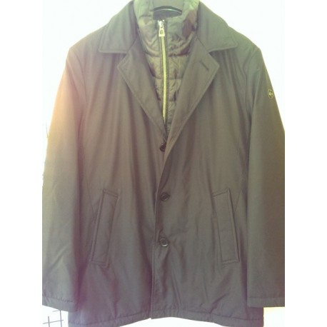 Klassisk frakke med aftalgelig dunkrave fra BRAX